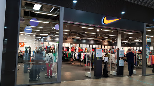Nike Store Alicante | San Vicente del Raspeig ▷ Opiniones