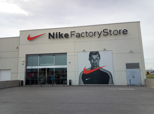 fábrica incluir fluido Nike Factory Store Castellon | Castelló de la Plana ▷ Opiniones 2022