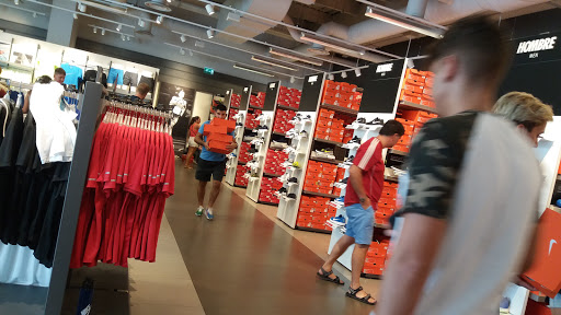 acelerador Sentimental Justicia Nike Factory Store Jerez | Jerez de la Frontera ▷ Opiniones 2023